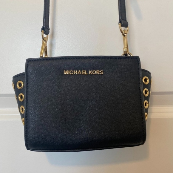 Michael Kors Mini Grommet Selma - Picture 1 of 7